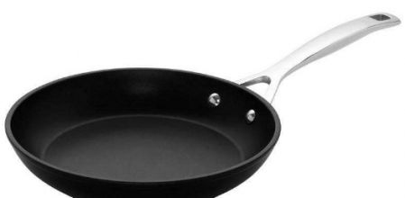 Sartén de aluminio forjado de Le Creuset