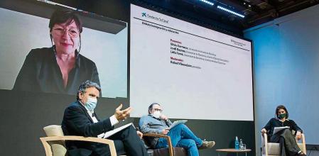 Debate sobre abandono e inmigración, moderado por Rafa Vilasanjuán