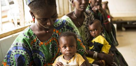 Organizaciones como Acción contra el Hambre consideran que la nutrición debería ser una prioridad, especialmente en el caso de los y las menores.