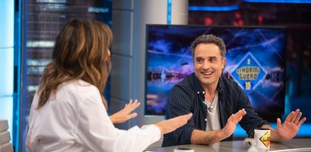 Daniel Guzmán se declara a Nuria Roca en 'El hormiguero': 