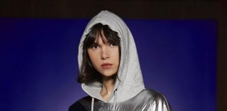 Los tejidos técnicos y el look sporty pero sexy definen la nueva propuesta de Custo Barcelona