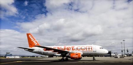 Un experto en negocio explica de forma clara y concisa el éxito de la aerolíneas low-cost: “El pasajero no es el cliente”