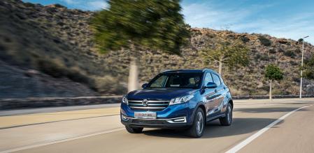 El Seres 3 es el primer modelo 100% eléctrico de la marca que llega a España 