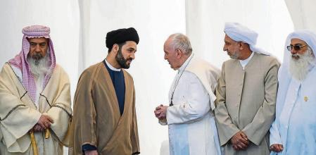 Nassirya (Iraq), 06/03/2021.- Pope Francis (C) attends a interreligious meeting at the Plain of Ur, Nassirya, Iraq, 06 March 2021. Pope Francis is visiting Iraq for the Apostolic Journey from 05 to 08 March 2021. (Papa) EFE/EPA/ALESSANDRO DI MEO