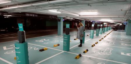 Estación de recarga eléctrica inaugurada el pasado mes de febrero en el Centro Comercial Príncipe Pío de Madrid
