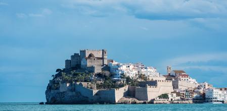 Playa y ciudad fortificada de Peñíscola
