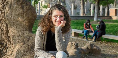 FOTO: MANÉ ESPINOSA..ADRIANA, JOVEN QUE TUVO ANOREXIA Y PARTICIPA EN UNA CAMPAÑA DE OBERTAMENT.