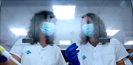 Dos investigadoras del hospital Germans Trias i Pujol, en Badalona