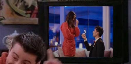 La pedida de mano de Hugo a Lara inundó Twitter de memes