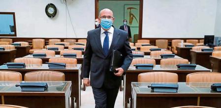 GRAF1601. MADRID, 25/03/2021.- El coronel de la Guardia Civil y exdirector del gabinete de Coordinación y Estudios del Ministerio del Interior, Diego Pérez de los Cobos, durante su comparecencia en la Comisión del Congreso de los Diputados que investiga la operación de espionaje Kitchen, en la que también ha sido citado Manuel Morocho, inspector jefe de la Policía Nacional y responsable de la investigación sobre la trama de corrupción Gürtel en el PP. EFE/ Juan Carlos Hidalgo POOL