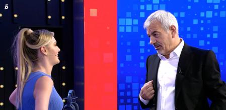 Carlos Sobera se lleva el zasca de su hijastra en el estreno de 'El precio justo'