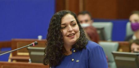 Vjosa Osmani, nueva presidenta de Kosovo