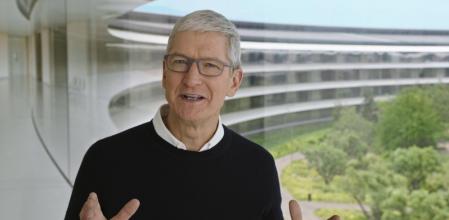 Tim Cook en el Apple Park durante una presentación en octubre pasado