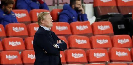 GRAF4884. BARCELONA, 13/12/2020.- El entrenador holandés del FC Barcelona, Ronald Koeman durante el encuentro correspondiente a la jornada decimotercera de primera división disputado esta noche en el estadio del Camp Nou, en Barcelona. EFE / Toni Albir.
