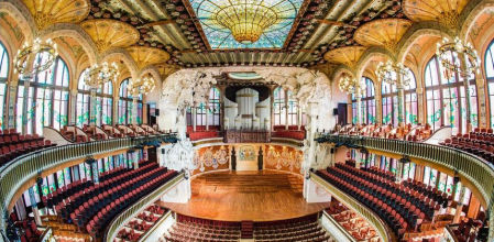 Órgano del Palau de la Música Catalana, construido para acompañar al canto y para dar conciertos