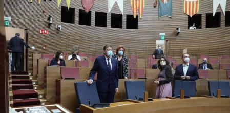 Ximo Puig y Mónica Oltra en el acto del 25 d´abril