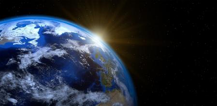 La divertida respuesta viral de un tuitero a un ingeniero que afirma que la Tierra es plana