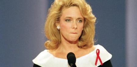 Mary Fisher, durante su alocución en la convención del Partido Republicano de 1992