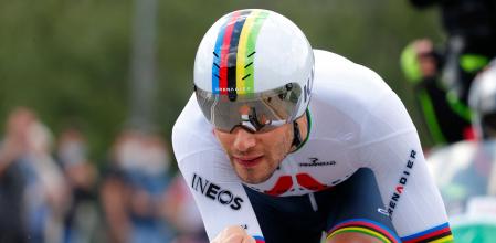 Filippo Ganna se quedará en Ineos hasta 2027.