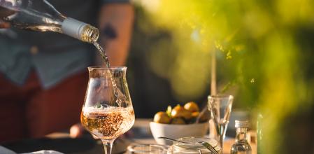 Diferentes variedades de vino rosado&nbsp;