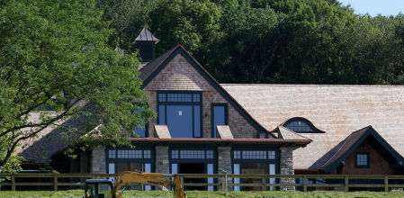 El matrimonio compró esta finca para su hija Jennifer.