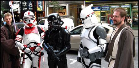 Fans de Star Wars disfrazados