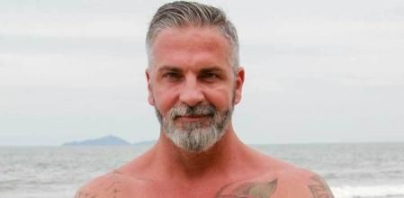 Carlos Alba (Supervivientes).