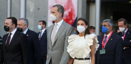 Los Reyes, el pasado 19 de mayo, a su llegada a la inauguración de la cuadragésimo primera edición de la Feria Internacional de Turismo-FITUR, que se celebra del 19 al 23 de mayo de 2021 en Feria de Madrid.