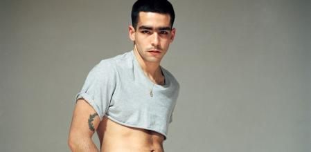 Omar Ayuso en la campaña del Orgullo de Calvin Klein