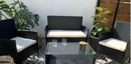 Set de muebles de jardín o terraza con sofá doble, dos sillones y mesita de KieferGarden