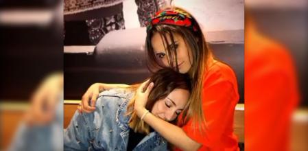 Gloria Camila y Rocío Flores