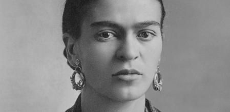Frida Kahlo*gelatin silver print*Oct. 16 / 1932