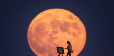 Superluna de fresa: qué significado tiene, cuál es su origen y por qué tiene un ciclo de 50 años