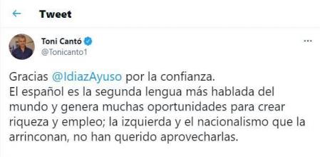 Burlas a Toni Cantó por usar mal las comas en un tuit en su estreno en la Oficina del Español