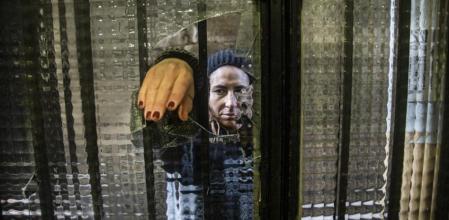 Qué debes hacer si entran okupas en tu casa en verano