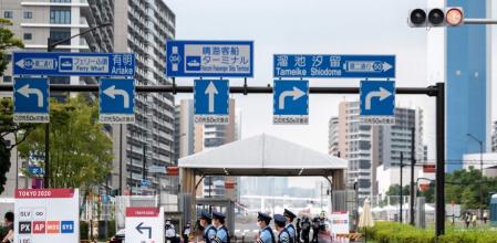 Controles a las puertas de la Villa Olímpica, ayer