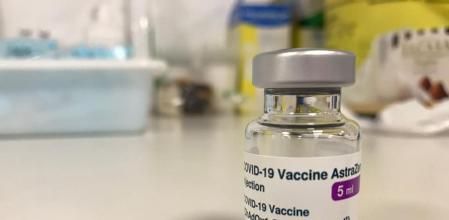 Vacunación en el CAP de Gavà.