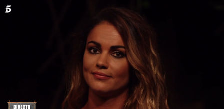 Lara Álvarez no puede evitar emocionarse al cerrar la Palapa