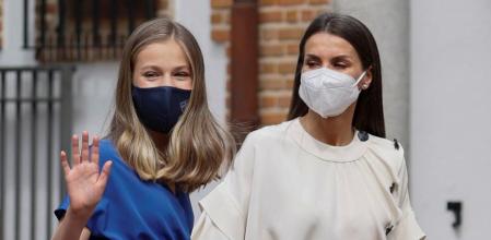 La reina Letiziai y la princesa Leonor, el pasado mes de mayo tras la ceremonia de Confirmación de la heredera