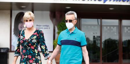 Jose Ortega Cano y Ana Maria Aldon tras la intevención quirúrgica del torero, el pasado mes de junio.