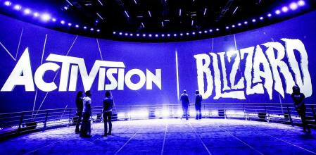 Estand de Activision Blizzard durante la feria videojuegos E3 de Los Ángeles