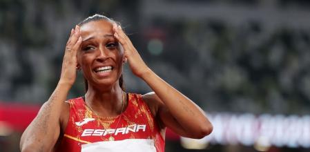 La atleta española Ana Peleteiro ha batido el récord de España de triple salto en la final olímpica de Tokyo 2020 con una marca de 14.87 superando el anterior registro de 14.73 establecido por ella misma en Glasgow 2019 y logra la medalla de bronce en la noche estelar de Yulimar Rojas que estableció un nuevo récord del mundo con 15.67.

En directo, los Juegos Olímpicos de Tokyo 2020 en: https://www.rtve.es/play/deportes

#Tokyo2020