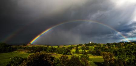 Tras la naturaleza de Manlleu el arco iris