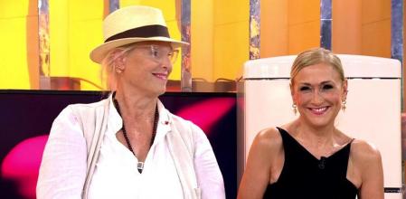 Cristina Cifuentes se estrena en ‘La última cena’ junto a Lucía Dominguín