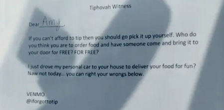 Un repartidor deja una nota a todos los clientes que no le dan propina: “Recógelo usted”