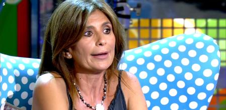 La colaboradora no ha pasado su mejor semana en 'Sálvame', tras ser acusada de vender sus posados a los paparazzi.