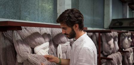 Pablo Mas, fundador de la primera zapatilla de lana merina de España