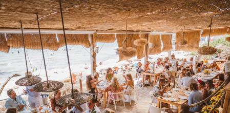 Ibiza es uno de los lugares más frecuentados en verano.