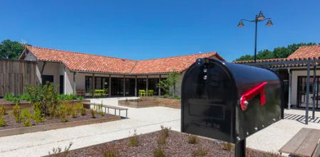 Este es el pueblo exclusivo para personas con Alzheimer donde pueden vivir con autonomía