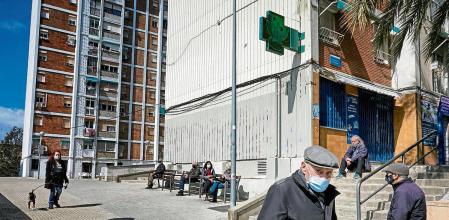 Promoción de pisos protegidos en la zona de los antiguos bloques de pisos de Sant Ildefonso de Cornella.